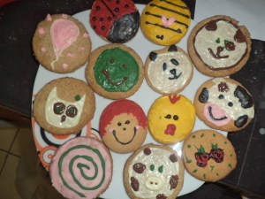 biscotti decorati con cioccolato